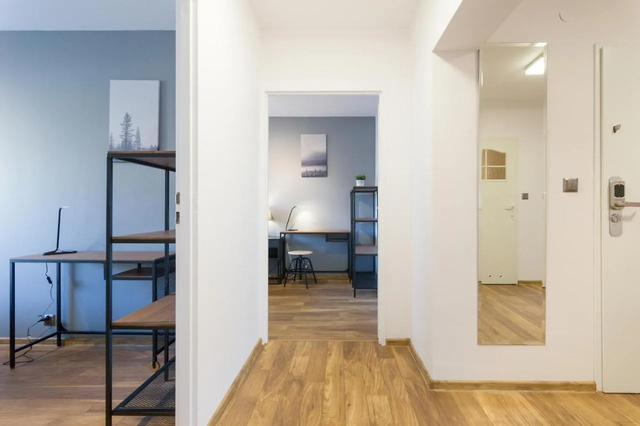 Wodna Street Big Family Apartment Krakow