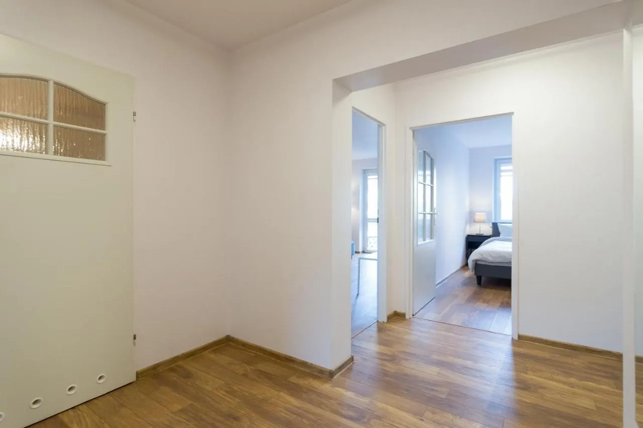 Wodna Street Big Family Apartment 克拉科夫